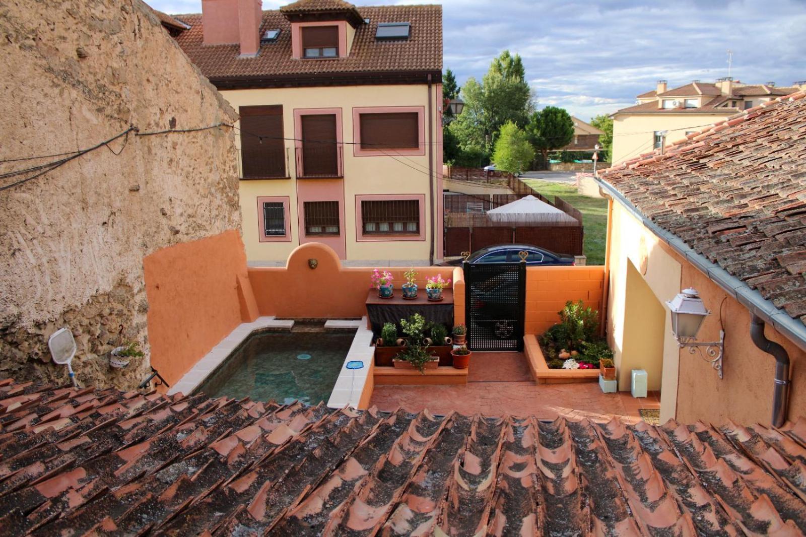 Casa Rural El Horno De La Aldegueela Torrecaballeros Luaran gambar
