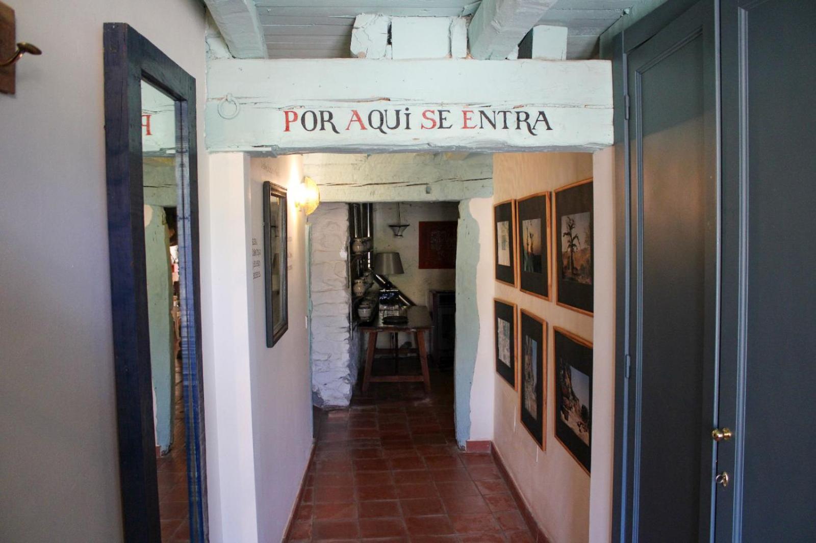 Casa Rural El Horno De La Aldegueela Torrecaballeros Luaran gambar